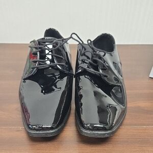 Joseph Abboud Size 10.5 Black Patent Faux Leather Dress Shoes